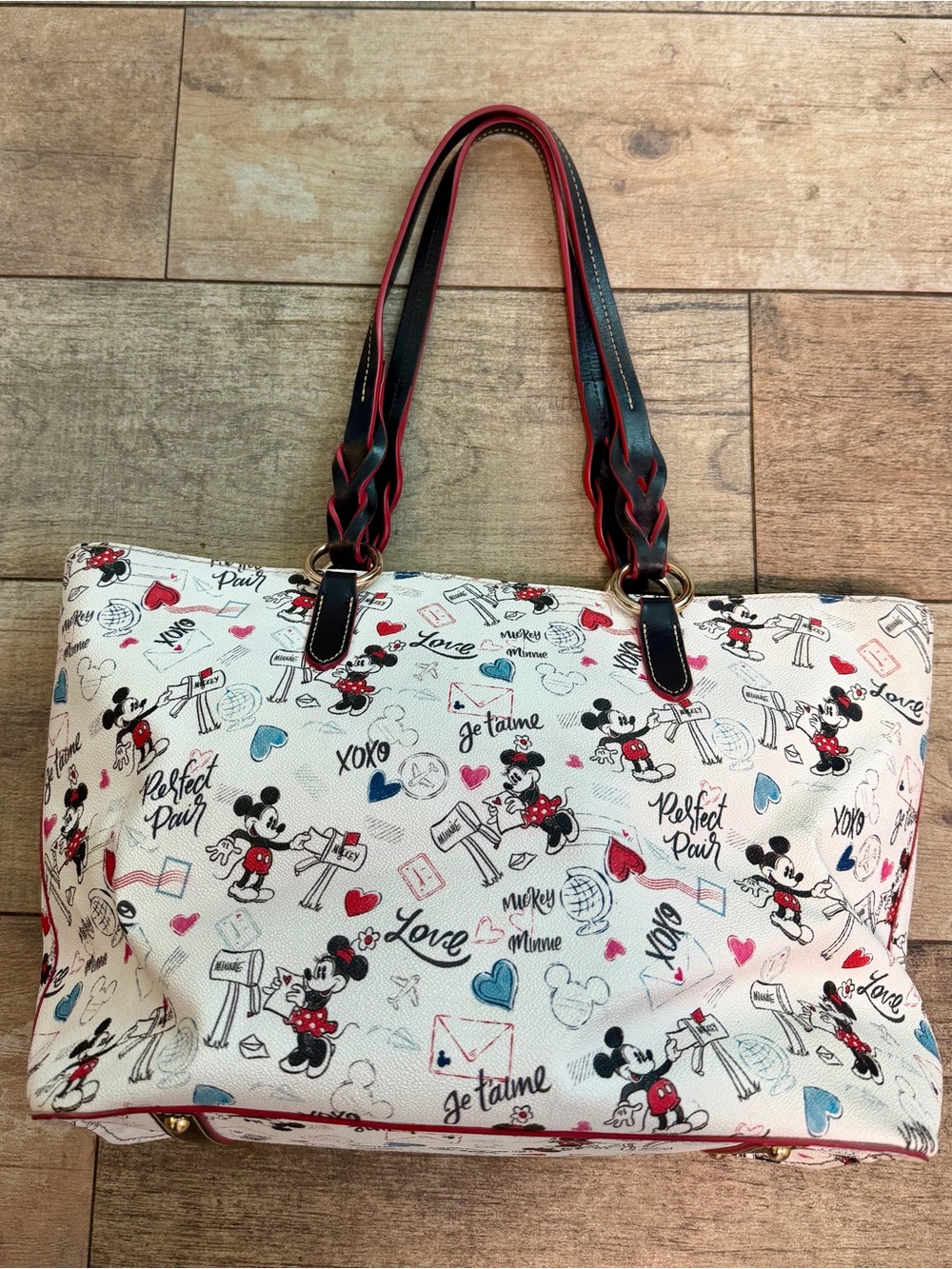 Dooney & Bourke Disney Minnie Mickey Mouse Tote Valentines Day Love Mail Xoxo 💋 - Picture 6 of 10